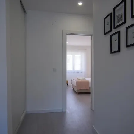 Pear Tree Sabrosa Apartment *